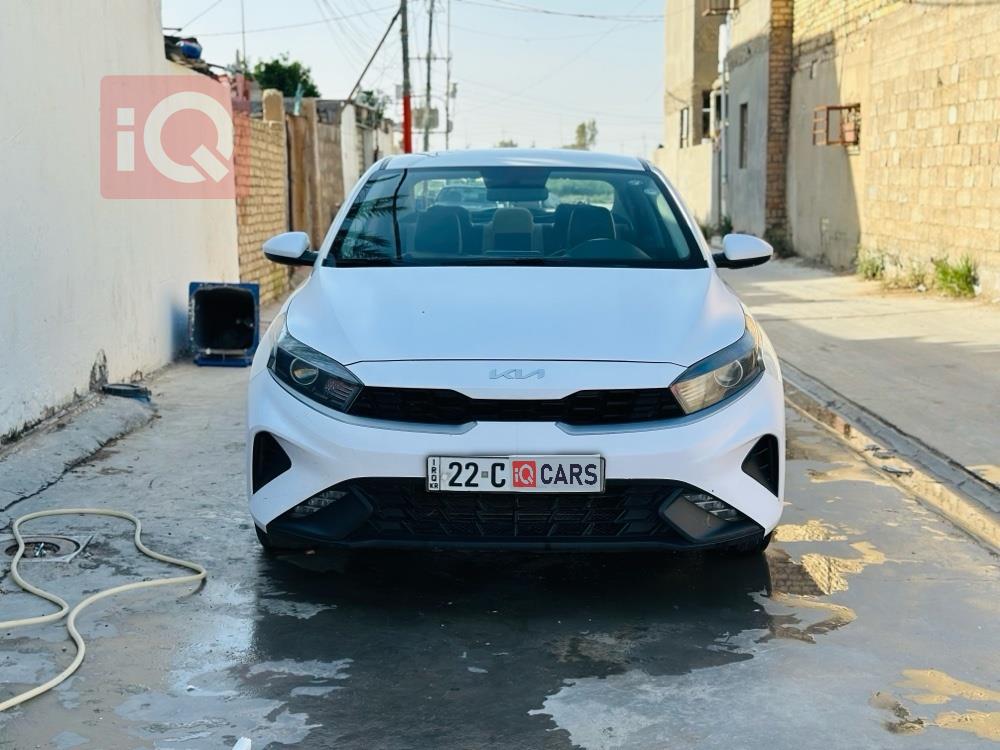 كيا سيراتو